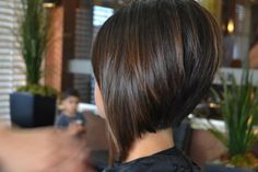 Angled Bob Hairstyles, Stacked Bob, Stacked Bob Haircut, Luscious Hair, Inverted Bob, Bob Hairstyles For Fine Hair, Bob Hair