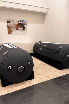 “I did notice a change in my skin... I was tranquil and comfortable while in the chamber, and the feeling lasted for the rest of the day.” Danielle S, Beauty Editor at http://Bustle.com. Add a Hyperbaric Oxygen Chamber session to your next facial in NYC like Danielle did. Spa Room Equipment, Iv Spa Lounge, Medical Spa Supplies, Sensory Shower Spa, Yinyang Spa, Oxygen Chamber, Joanna Vargas, Medical Office Design, Cell Growth