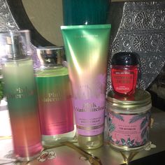 Bath And Bodyworks Pink Watermelon Gift Set Combo One Wick Candle Body Spray Body Wash Body Cream Mini Hand Sanitizer Watermelon Lemonade Mini Hand Sanitizer, Watermelon Gift, Essential Candles, Reflux Diet, Pink Watermelon, Pretty Perfume Bottles, Watermelon Lemonade