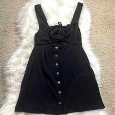 Free People Dress Size Medium In Black. Nwot. Super Cute For The Hotter Months! Casual Black Mini Dress For Vacation, Casual Black Mini Dress For Date Night, Free People Dress, Free People, Super Cute, Women Accessories, Womens Dresses, Outfit Accessories, Dresses