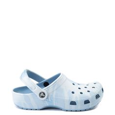 Croc Colors, Crocs With Fur, Tie Dye Crocs, Clean Crocs, Crocs For Women, Cute Womens Shoes, Crocs Women, Blue Crocs