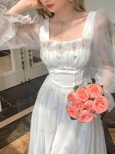 2024 Dress Woman Vintage Embroidered Floral Bell Sleeve Prom Dress White Fitted Princesscore Fairy Dress, Princess Prom Dresses, Floral Prom Dresses, Fotografi Vintage, Date Dresses, Cottagecore Dress, Dress Woman, Dress Aesthetic, Embroidery Floral