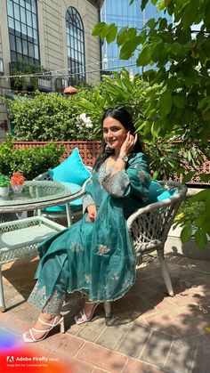 Kurta Set Poses, Shreya Verma, Snapchat Photo Poses, Bday Poses, Without You Quotes, Outfit For College, Suit Poses, Heavy Suits, Desi Girl Aesthetic