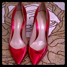 Gianvito Rossi Metallic Leather Pumps. Never Worn,But Have Some Scuff Marks Where Some Of The Color Has Been Rubbed Off,Due To Trying On At The Store/Storage. See Pics Please. I Can Provide More Detailed Pics If Needed. They Are Beautiful. Bright Red Metallic!! Size 39.5 (Eu) Sleek Red Leather Heels, Red Sleek Heels For Evening, Sleek Red Heels For Evening, Chic Red Heels For Galas, Designer Red Heels For Formal Occasions, Red Designer Heels For Formal Occasions, Glamorous Red Heels For Formal Occasions, Blue Suede Pumps, Cheetah Print Heels