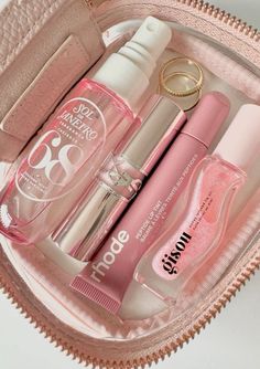 Koleksi Makeup, Makeup Bag Essentials, Pink Makeup, Your Lips, Makati, Aesthetic Makeup