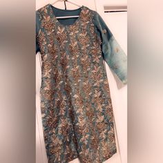 Size M New With Out Tang Pakistani Party Wear, Party Wear, Womens Dresses, Green, Women Shopping, Dresses, Gold, How To Wear, Color