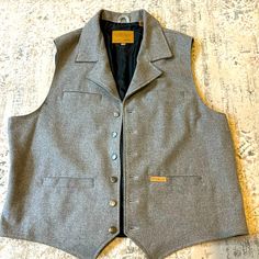 Xxl Vest Powder, River Outfitters Fall Denim Vest With Button Closure, Fall Vest With Button Closure And Long Sleeves, Fall Wool Vest With Pockets, Classic Outdoor Vest For Fall, Vintage Outdoor Vest For Fall, Vintage Vest For Outdoor Fall Activities, Mens Jackets, Man Shop, Grey