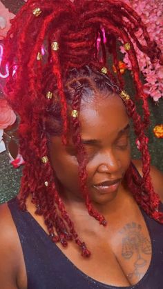 Pineapple Locs, Pineapple Hairstyle, Dreads Styles For Women, Hair Muse, Protective Hairstyles For Natural Hair, Short Locs Hairstyles, Natural Hair Tutorials, Dreadlock Style, Dreadlock Styles