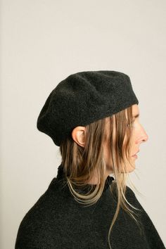 Classic shape, seamless knit beret, available in 2 colors. Fabric is 43% baby alpaca, 29% merino wool, 25% poly and 3% elastane. French Barrette Hat, Feminine Hats, Barrette Hat, Knit Beret, Lauren Manoogian, French Barrette, News Boy Hat, Baby Alpaca, Fall 2017