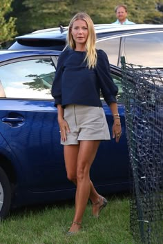 California Weekends- What to Pack for Carmel and Monterey - Northern California Style Gwyneth Paltrow Style, Elegante Casual, Pretty Blouses, California Style, Gwyneth Paltrow, Mode Inspo, Looks Chic, 가을 패션, Mode Vintage