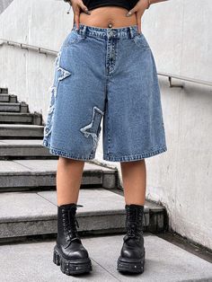 Plus Size Loose Denim Bermuda Shorts With Star Pattern, Blue Blue    Denim Plain Wide Leg Non-Stretch  Women Plus Clothing, size features are:Bust: ,Length: ,Sleeve Length: Long Baggy Shorts, Fish Shorts, Baggy Jean Shorts, Oversized Shorts, Plus Size Denim Shorts, Long Jean Shorts, Casual Denim Shorts, Cropped Denim Pants, Plus Size Denim