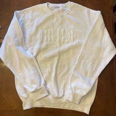 Nwot Bride Crew Neck Sweatshirt. Size M Crew Neck Sweatshirt, Color White, Womens Tops, Sweatshirts Hoodie, Crew Neck, Sweatshirts, Women Shopping, White, Color