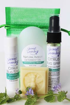 This kit includes a portable bug stick, spray, gel and hand size soap in a beautiful bright green organza bag Includes: 1. Bug Citrus Stick 2. Bug Spray 3. Aromatherapy Gel 4. Soap - hand size 5. Organza gift bag Clove Essential Oil, Lavender Aromatherapy