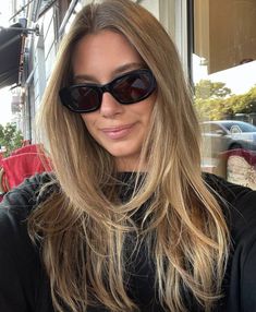 Teddy Blonde, Honey Brunette, Brown Hair Inspiration, Hair Tint, Warm Blonde, Hairstyles For Layered Hair