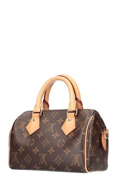 About: Die Louis Vuitton Speedy wurde 1930 kreiert und wurde dank dem praktischen und stilvollen Design in kürzester Zeit zur Ikone. Seither wird sie immer wieder neu in allen möglichen Farben und Materialien in die Kollektionen des Hauses eingeführt. Datacode: Microchip (seit der SS 2021 gibt es Neu nur mehr einen Microchip und keinen Datacode mehr in den Taschen. Dieser kann in den LV Stores ausgelesen werden). Made In: France Masse: B 20.5 x H 13 x T 12 cm Schulterriemen: 91-128 cm Material: Vintage Monogram Canvas Satchel With Detachable Handle, Classic Evening Satchel In Monogram Canvas, Classic Monogram Canvas Satchel For Evening, Vintage Monogram Canvas Satchel For Formal Occasions, Vintage Formal Monogram Canvas Satchel, Louis Vuitton Speedy Bandouliere, Speedy Bandouliere, Prada Jewelry, Lv Monogram