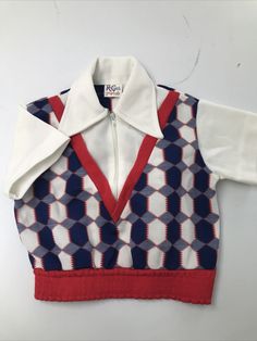 Good Condition. Length- 11.5in. Pit To Pit- 11.5in. Blue Collared Retro Tops, Blue Retro Collared Tops, Retro Blue Collared Top, Retro Blue Tops For Fall, Blue Retro Tops For Fall, Blue Retro Fall Tops, Retro Blue Shirt For Fall, 80s Clothes Men, Extra Fits