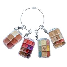 The Vueset Mini Palette Ring is a perfect accessory for your Vueset Mini Palettes that allow you to keep your mini palettes organized and can even clip onto your bag for easy transport. Purchase the Vueset Mini Palette Connectors separately. Each ring is 2.75" diameter. Bald Caps, Palette Organizer, Face Lace, Temporary Hair Color, Mini Makeup, Hair Essentials, Acrylic Organizer, Airbrush Makeup, Body Makeup