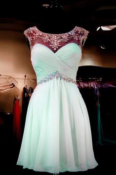 Mint Homecoming Dresses, Casual Chique, Burgundy Prom Dress, Beaded Chiffon, Dress Chiffon, Short Homecoming Dress, Short Prom Dress, Short Prom, Homecoming Dresses Short