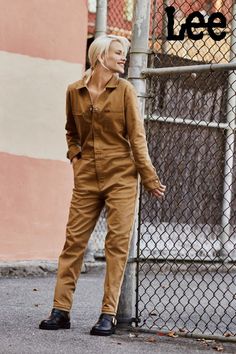 A bold, timeless classic, this Women's Vintage Modern Union-All is a must-have holiday gift for her. This one piece jumpsuit offers a unique statement, yet needs no time to get ready in the morning. Receive compliments wherever you go when you add this perfect women's coverall in brown to your closet. You'll rock this one piece denim jumpsuit with bold confidence as it is backed with over 100 years of history and reimagined for today. Coverall Jumpsuit, One Piece Jumpsuit, Iconic Women, Perfect Woman, Vintage Modern, One Piece For Women, Denim Jumpsuit, Denim Outfit, Corduroy Pants