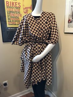 Styling and Wearing a Ruana — Christine Jonson Sewing Patterns