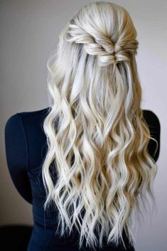 Diy Bridal Hairstyles, Diy Bridal Hair, Easy Wedding Hairstyles, Diy Wedding Hair, Easy Wedding, Up Dos For Medium Hair