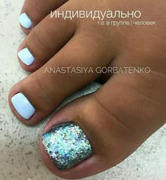 Mermaid Pedicure Toes, Pedicure Vacation Toenails, Cruise Toenails, Blue Toenail Designs, Light Blue Toenails, Vacation Toe Nails Pedicures, Winter Toe Nails Colors, August Toenails Colors, Light Blue Pedicure Toes