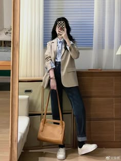 Taobao Fashion Outfits, Korean Blazer Outfit, 대학생 스타일, Simple Work Outfits, Outfit Korean Style, Simple Style Outfits, Outfit Korean, 2024 Year, Korean Casual Outfits