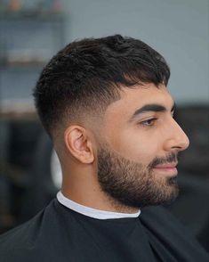 Crop Top Men Haircut, Ceaser Haircut Mens, Ceasar Haircuts For Men, Caeser Cut Men, Long Crew Cut Men, Ceasar Hair Men, Medium Short Hair Men, Crop Cut Men, Short Haircut Ideas For Men