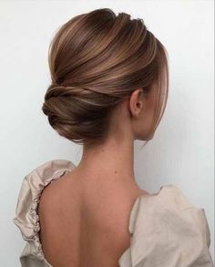 Classic Wedding Hair, Wedding Hair Up, Romantic Updo, Romantic Wedding Hair, Hairdo Wedding, Bridal Hair Inspiration, Pnina Tornai, Bridal Hair Updo, Elegant Wedding Hair