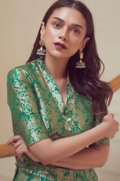 Silk Kurti Designs, Aditi Rao Hydari, Aditi Rao, Designer Kurti Patterns, Kurta Neck Design, Kurta Design, Designer Kurti, Boutique Dress Designs