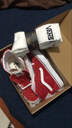 Vans Red, Converse Sneaker, Converse, Sneakers, Red