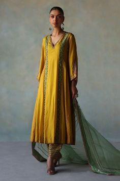 Frock Suit, Yellow Anarkali, Maharani Designer Boutique, Embroidery Dupatta, Lace Embellishments, Motif Embroidery, Heavy Dresses, Paisley Motif, Golden Coin