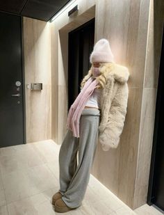 Vinter Mode Outfits, 00s Mode, Skandinavian Fashion, Winter Fit, Cold Outfits, Neue Outfits, School Looks, Stockholm Fashion, Coat Outfits