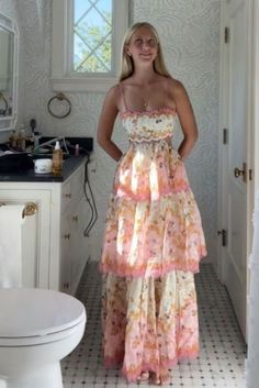 Mode Hippie, Nashville Outfits, Looks Party, Prom Dresses Lace, Hoco Dresses, Prom Dresses Blue, Long Prom Dress, Mode Inspiration, Evening Dresses Prom