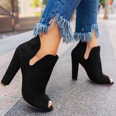 Trendy Open Toe Heeled Boots For Fall, Spring Party Open Toe Heeled Boots, Casual Block Heeled Boots For Party, Casual Block Heel Boots For Party, Fall Season Open Toe Heeled Boots, Summer Ankle Boot Heels For Night Out, Trendy Open Toe Heels For Fall, Chic Open Toe Heeled Boots For Winter, Black Open Toe Heeled Boots For Fall