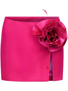 raspberry pink wool floral appliqué side slit high-waisted concealed side zip fastening rear button-fastening jetted pocket thigh-length straight hem Mini Skirt Pink, Wool Mini Skirt, Raspberry Pink, City Dress, Skirt Fits, Iconic Bags, Demi Fine Jewelry, Summer Beach Wear, Floral Applique