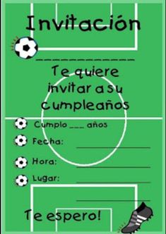 a soccer field with the words in spanish