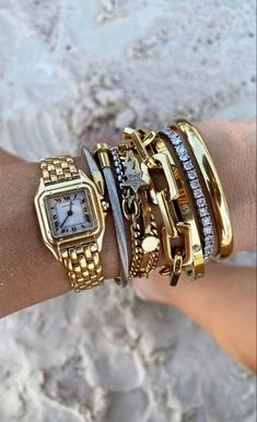 amazon dupe: https://amzn.to/3tFSQsJ bracelet stack | watch stack | mixed silver and gold jewelry | timeless jewelry | accessories | accessorize | jewelry | jewelry organizer | jewelry aesthetic | jewelry accessories | jewelry lookbook | jewel tone wedding | jewelry photography | jewelry inspiration | jewelry making | jewelry accessories ideas | clean girl aesthetic | bangles | chains | pendants | rings | van cleef | luxury dupes | luxury | clean girl aesthetic | clean girl | soft girl | ballet core | old money | bracelets | rich mom | jewelry stack | gold jewelry inspiration | beach jewelry | Chunky bracelet | Vintage style bracelet | statement bracelet | gold bracelet | boho bracelet | statement jewelry | statement piece | fashion | fashion inspiration | fashion inspo | jewelry inspo Mixed Metal Jewelry Aesthetic, Gold Silver Jewelry, Jewelry Essentials