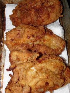 some fried food sitting on top of a white paper towel