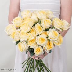 Light Yellow Carina Roses are a classic choice and work perfectly in any floral design. Standard roses are hardy, long-lasting, and provide consistent color outcomes. They can be used in bridal and bridesmaid bouquets, boutonnieres, corsages, bud vases, centerpieces, arches, and large-scale arrangements.