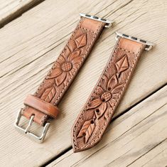 Tooled Leather Smart Watch Band Customized Gift Country - Etsy Tooled Leather Watch Bands, Sunflower Accessories, Leather Ideas, Apple Watches, Leather Key Fobs, Hardware Colors, Christmas Bracelet, Leather Projects, Leather Watch Bands