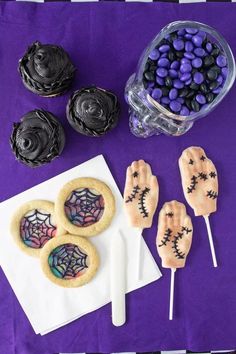 20+ Wednesday Cookies, Cakes & Food Ideas for a Not Happy Birthday - Mimi's Dollhouse Raspberry Filled Cupcakes, Wednesday Addams Birthday Party, Wednesday Addams Birthday, Stained Glass Cookies, Birthday Party Snacks, Canned Frosting, Halloween Sugar Cookies, White Chocolate Bar