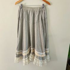 Gray Skirt With Lace And Crochet Detail At The Bottom And Elastic Waist. Never Worn, Size Medium Magnolia Pearl Style, Skirt With Lace, Magnolia Pearl, Crochet Details, Gray Skirt, Magnolia, Elastic Waist, Womens Skirt, Angeles