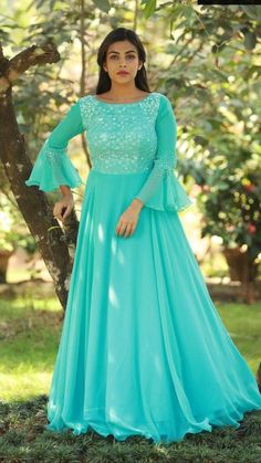 Bell Hands Long Frocks, Kurti From Saree, Simple Anarkali, Saree Reuse, Gown Dress Party Wear, Party Dress Outfit, Plain Dresses, Party Dress Inspiration, Kurti Sleeves