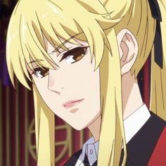 an anime character with blonde hair and black eyes