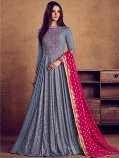 Cloth Designs, Gown Suit, Lehnga Dress, Designer Gown, Long Gown Dress, Indian Gowns Dresses, Kurti Designs Party Wear