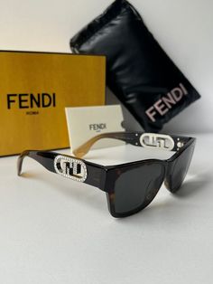 Fendi FE40081I 52A Brown Havana Sunglasses with Crystal Logo. Fendi box and case set included. Retail price $700. Made in Italy. Logo Sunglasses, Fendi Sunglasses, Crystal Logo, Sunglasses Logo, Men's Eyeglasses, Havana, Dolce And Gabbana, Fendi, In Italy