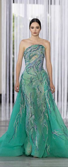 Tony Ward Fall 2023 Haute Couture Tony Ward 2023, Green Couture, Couture 2023, Tulle Overskirt, Fall Couture, Awards Night, Engagement Dress