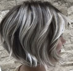 Grey Hair Transformation, Grey Hair Inspiration, Beautiful Gray Hair, Going Grey, Silver Hair Color, Transition To Gray Hair, Short Grey Hair, Blending Gray Hair, Gray Hair Highlights