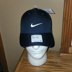 Navy Blue Nike Hat With Strap Brand New Never Used Or Worn With Tags Retails For $30.00 Casual Blue Golf Hat, Classic Blue Sports Hat, Classic Blue Baseball Cap For Spring, Blue Sports Hat With Short Brim, Blue Short Brim Sports Hat, Unc Logo, Nike Golf Hat, Red Sox Hat, Navy Blue Nike